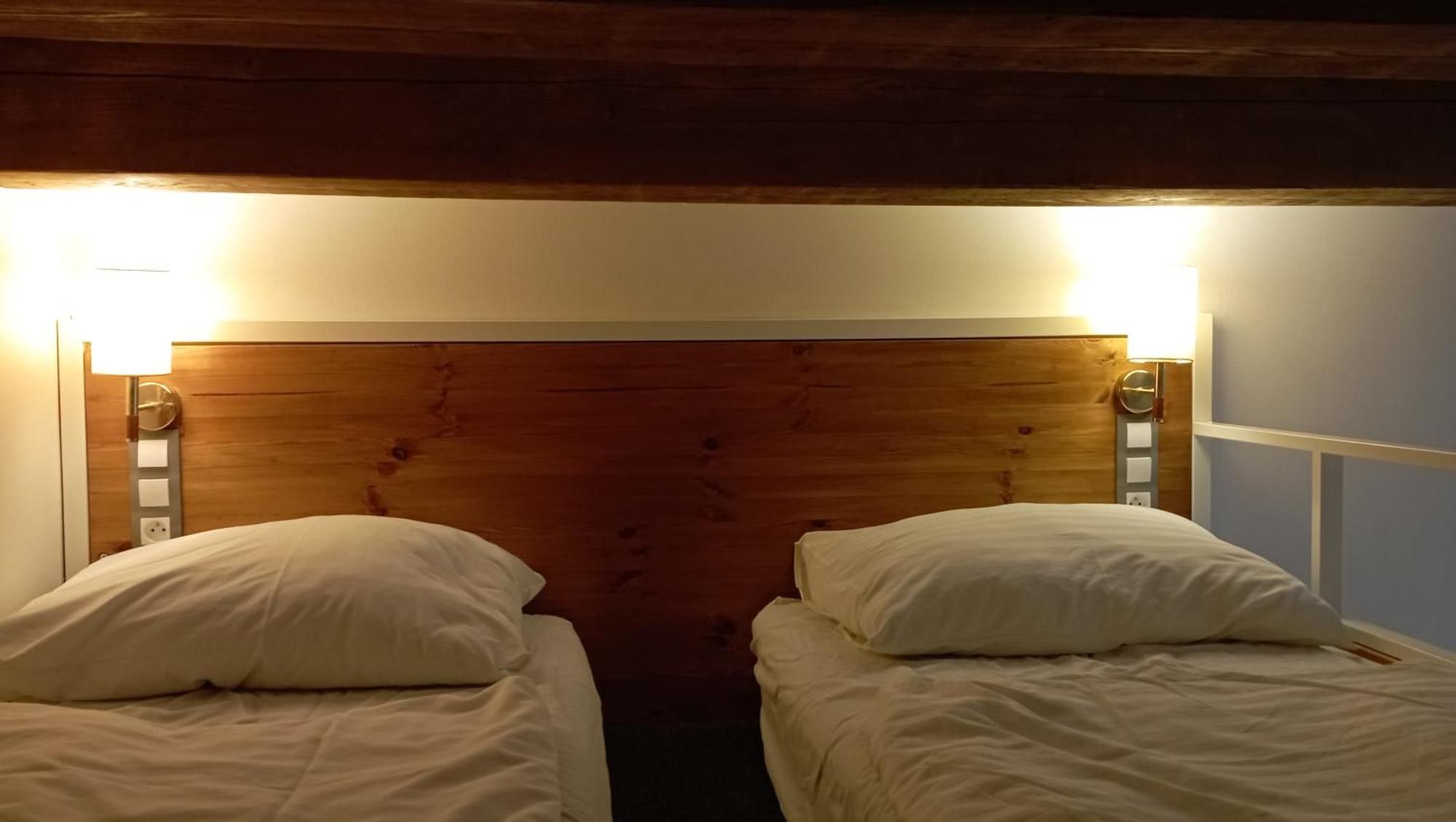 S42 Apartament *